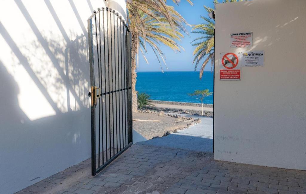 Casa Aguamarin Playa Roca Διαμέρισμα Costa Teguise Εξωτερικό φωτογραφία